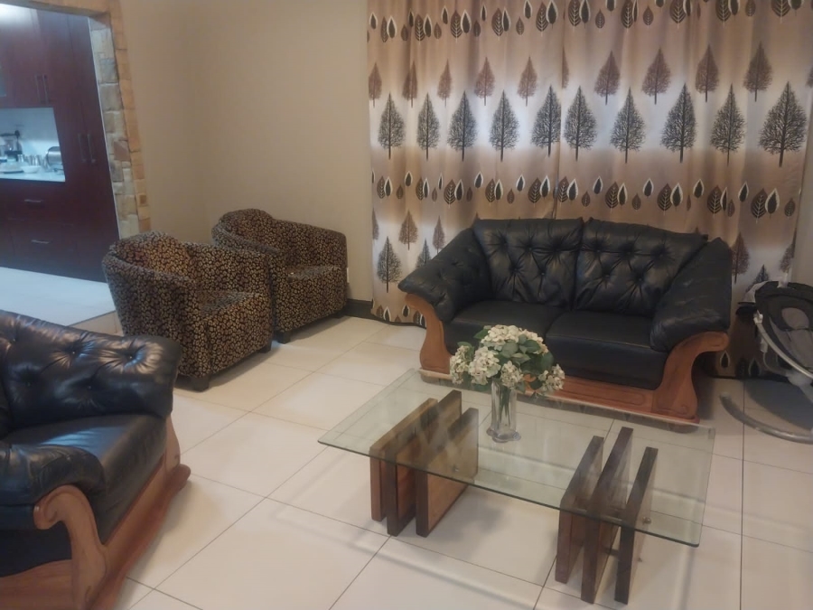 4 Bedroom Property for Sale in Ravensmead Western Cape